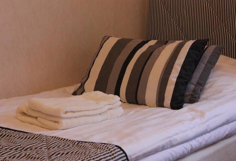 Lilla Hotellet | Sundsvall | Vasternorrlands Lan | Sweden 11