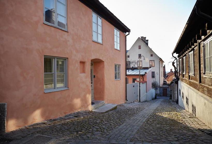 Hotel Visby Logi & Vandrarhem St Hansgatan