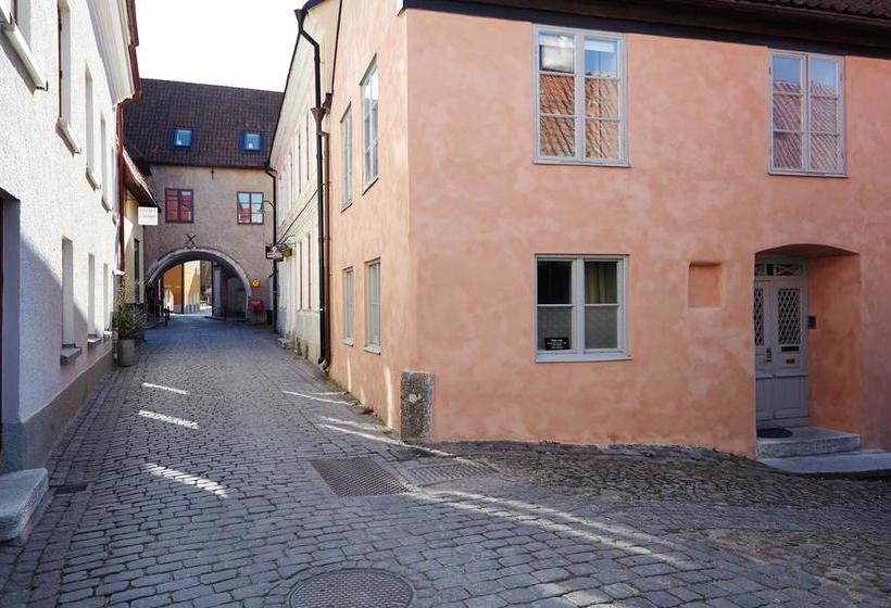 Hotel Visby Logi & Vandrarhem St Hansgatan | Visby | Gotlands Lan | Sweden 13