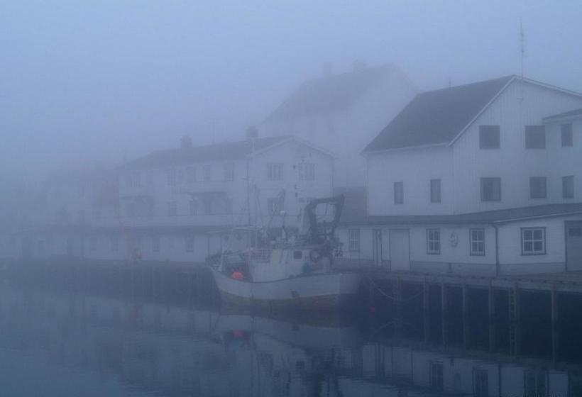 Lofoten Arctic Hotel Knusarn | Henningsvaer | Nordland | Norway 14
