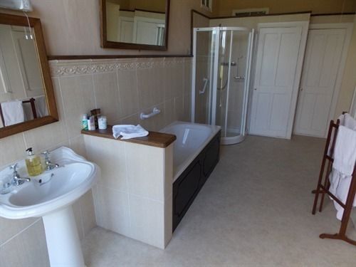 Ash Hill B&b | Kilmallock | Limerick | Ireland 6