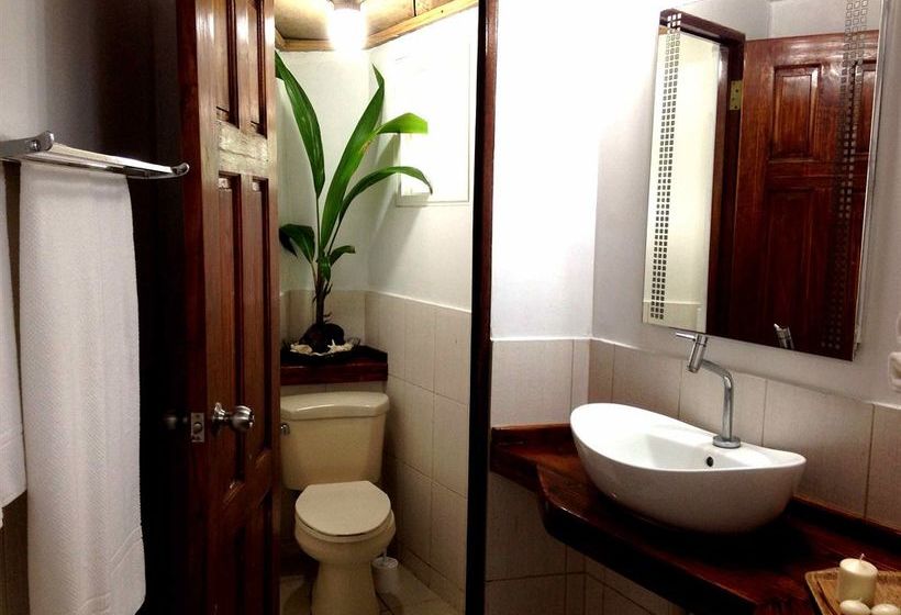 Hotel Coral Lodge | Santa Isabel | Colon | Panama 2