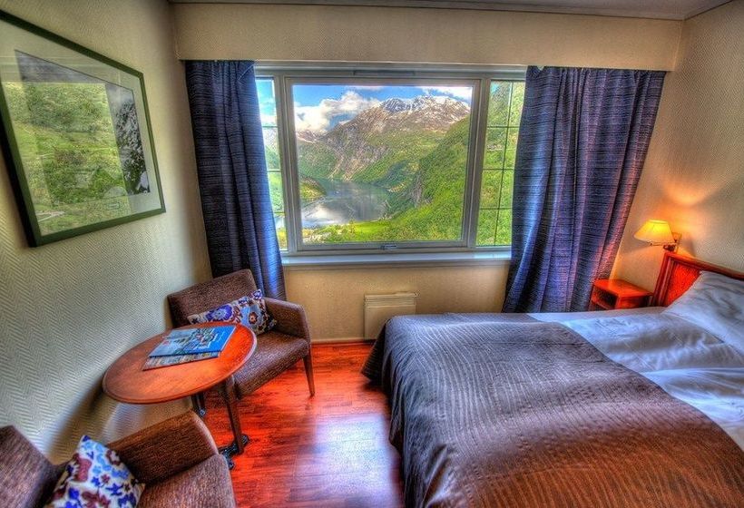 Hotel Utsikten | Stranda | More og Romsdal | Norway 10