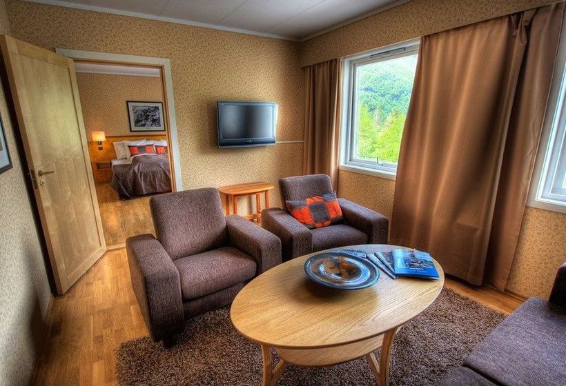 Hotel Utsikten | Stranda | More og Romsdal | Norway 17