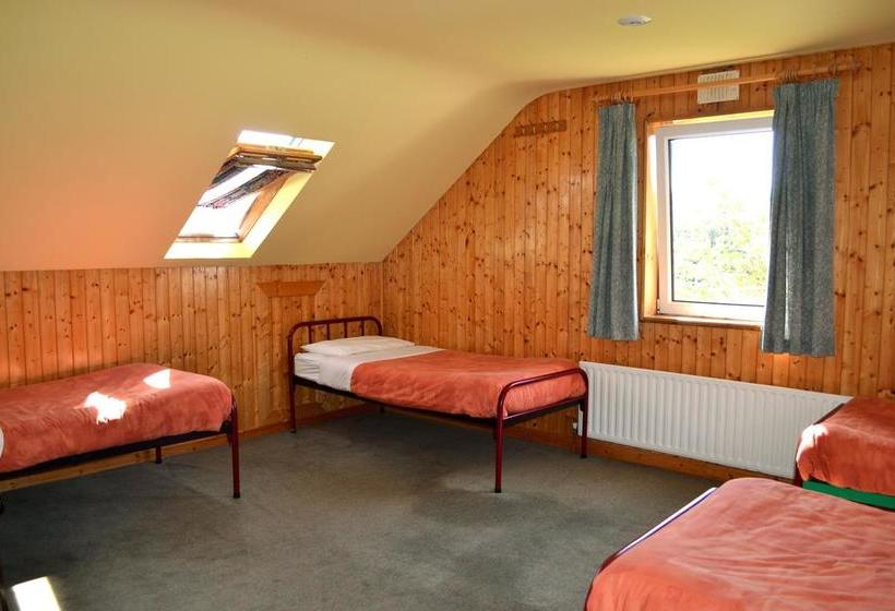 Hostel Oughterard Hotel & Angling Centre | Oughterard | Galway | Ireland 3