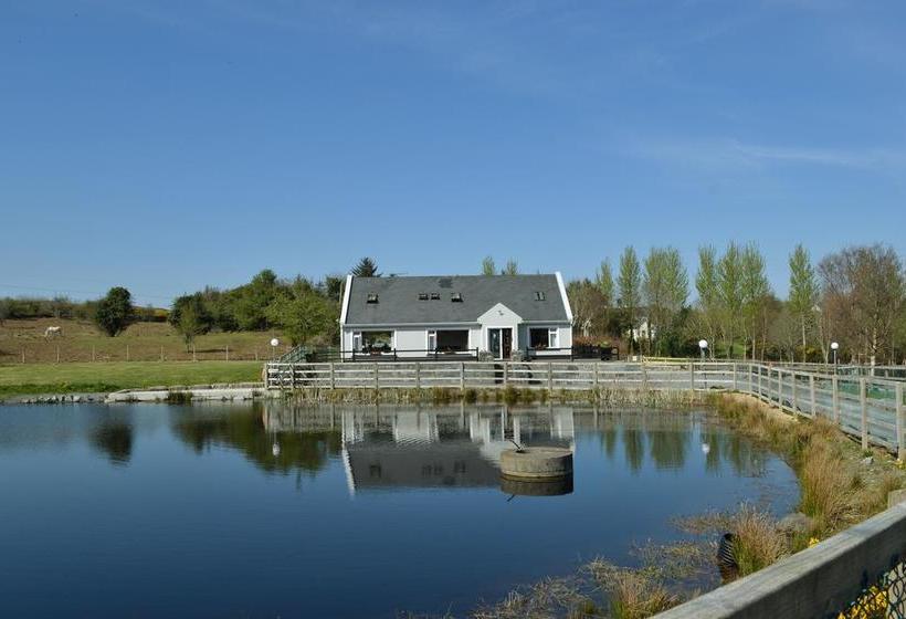 Hostel Oughterard Hotel & Angling Centre | Oughterard | Galway | Ireland 5