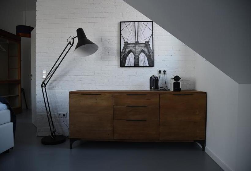 B & B Villa Dahlia 13