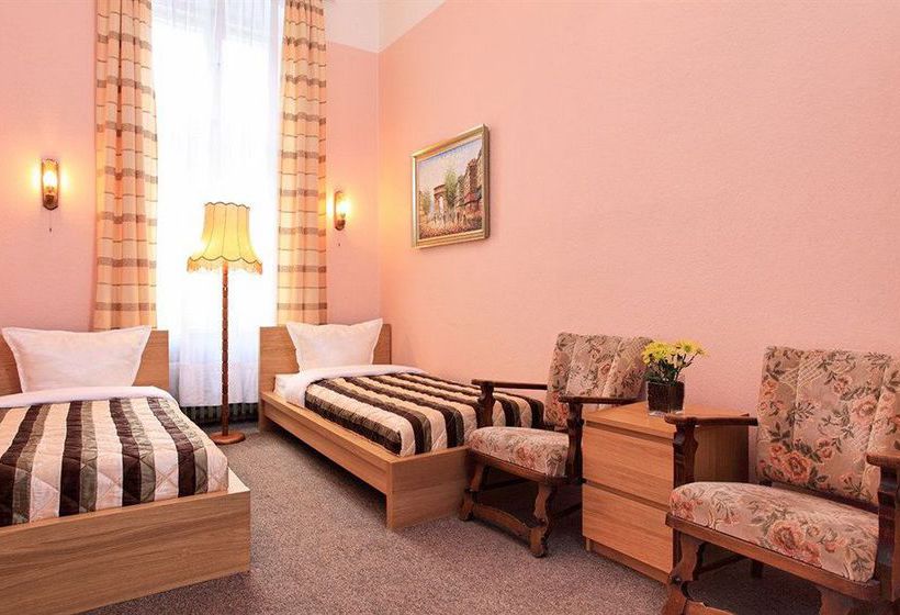 Hotel Pension Cortina 1