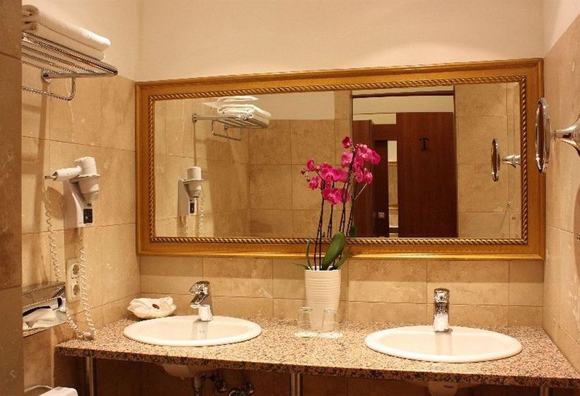 Hotel California am Kurfürstendamm 4