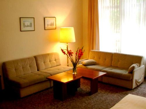 Hotel Kurfürst am Kurfürstendamm 20