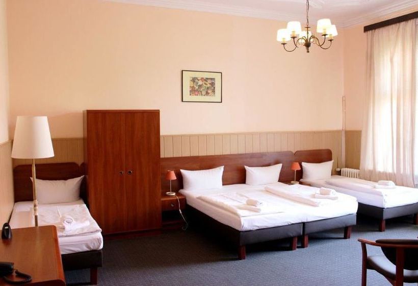 Rheingold Hotel Pension 4