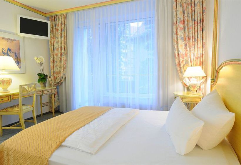 Hotel Villa Kastania 13