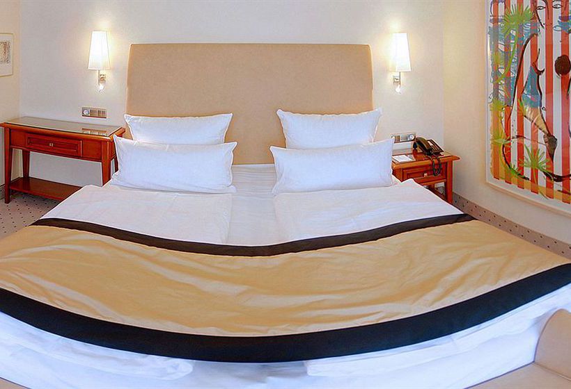 Hotel Villa Kastania 15