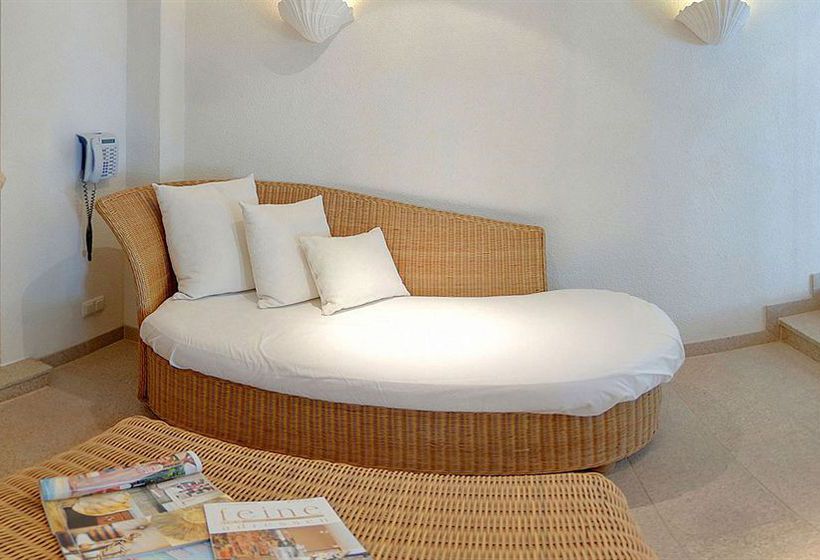 Hotel Villa Kastania 17