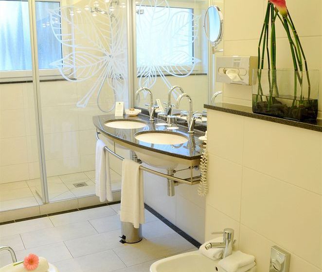 Hotel Villa Kastania 18