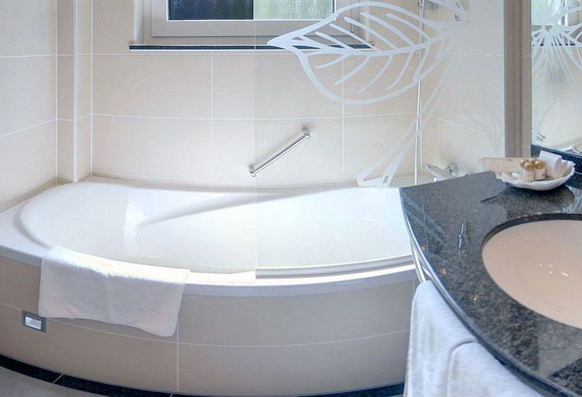 Hotel Villa Kastania 20