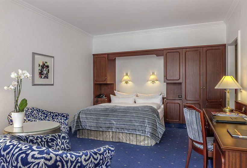 Hotel Villa Kastania 4