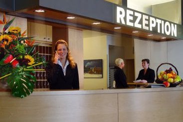 Concorde Hotel Am Studio 3