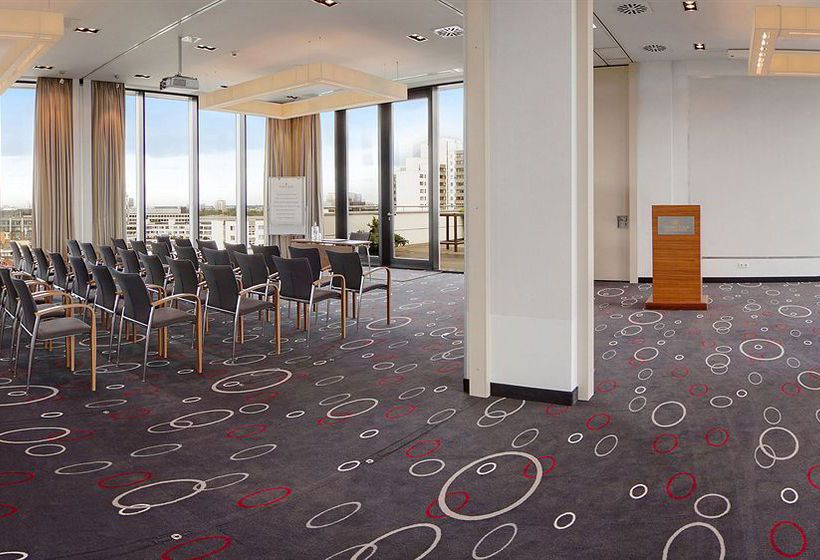 Golden Tulip Berlin Hotel Hamburg 11