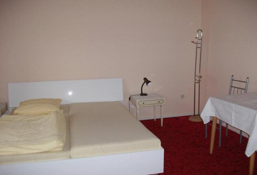 Hotel-pension Hensel Sascha 20