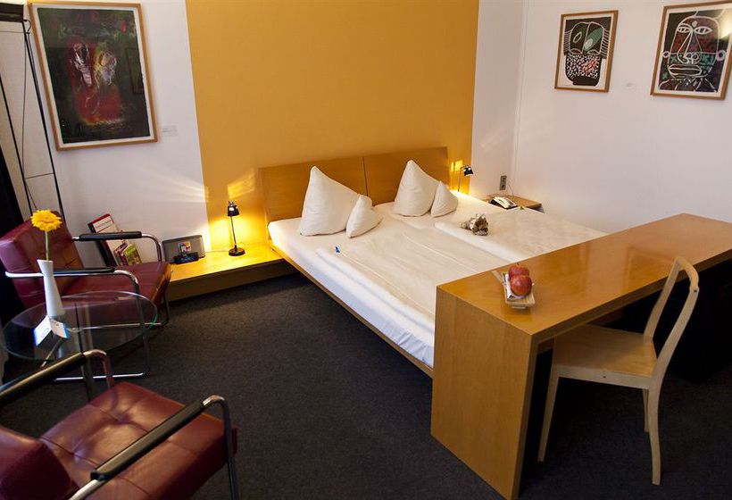 Flair Hotel Riehmers Hofgarten 7