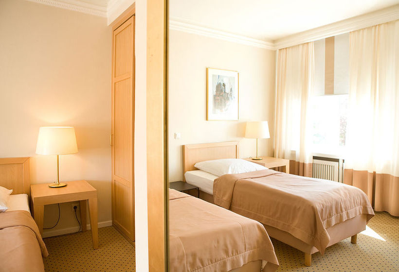 Relexa hotel Bellevue Hamburg 9