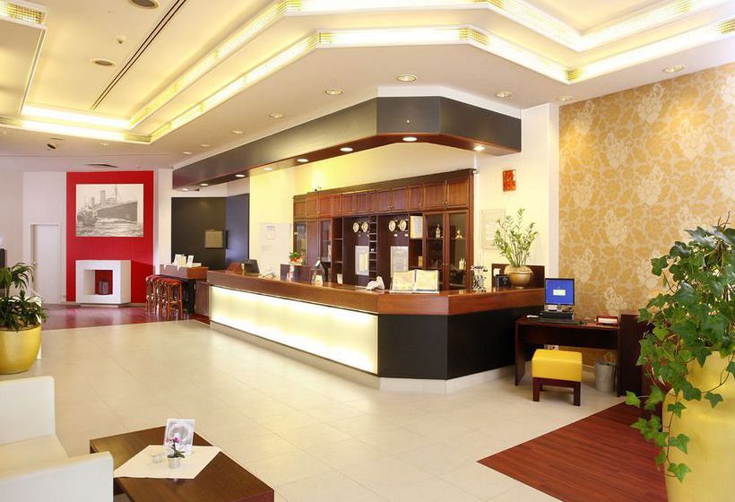 Star Inn Hotel Premium Bremen Columbus by Quality 1