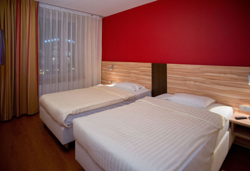Star Inn Hotel Premium Bremen Columbus by Quality 13