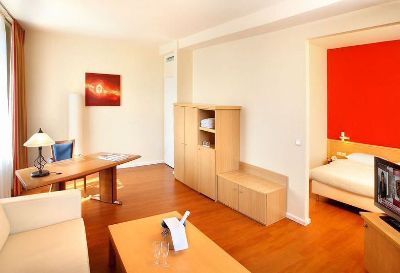 Star Inn Hotel Premium Bremen Columbus by Quality 4