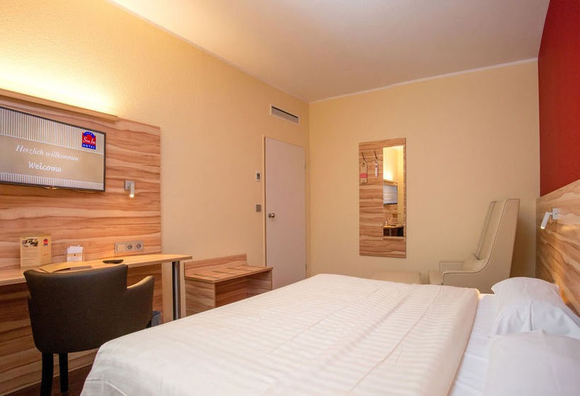 Star Inn Hotel Premium Bremen Columbus by Quality 8