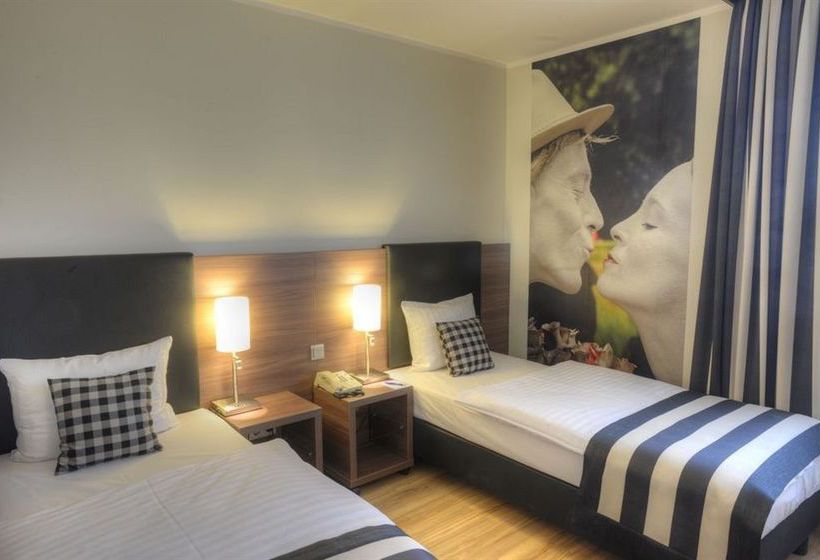 Congress Hotel am Stadtpark 10