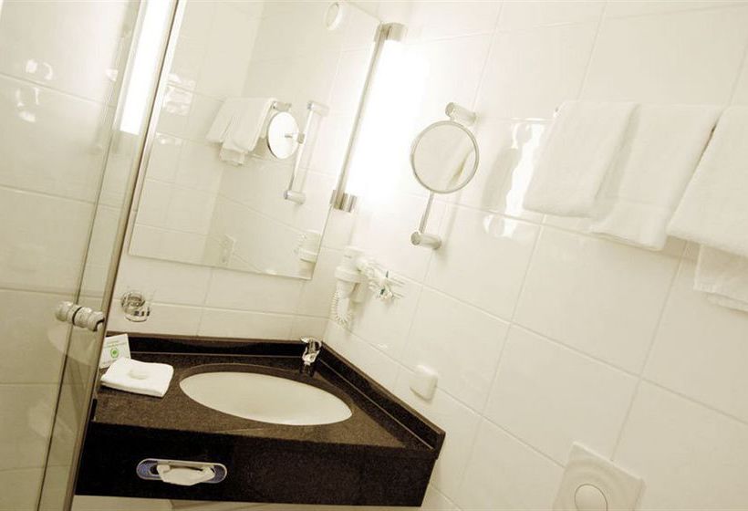 Congress Hotel am Stadtpark 7