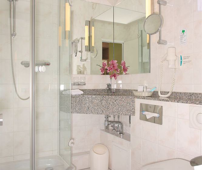 Congress Hotel am Stadtpark 8