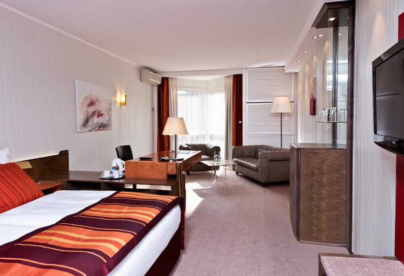 Hotel Crowne Plaza Hannover Schweizerhof 1