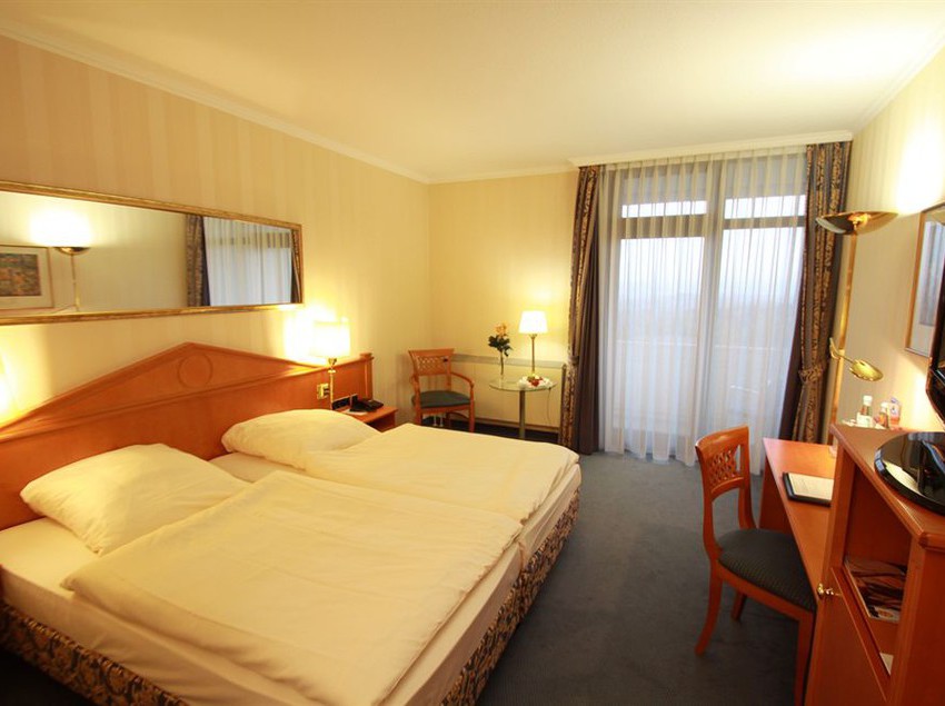 Schlosshotel Bad Wilhelmshöhe 5