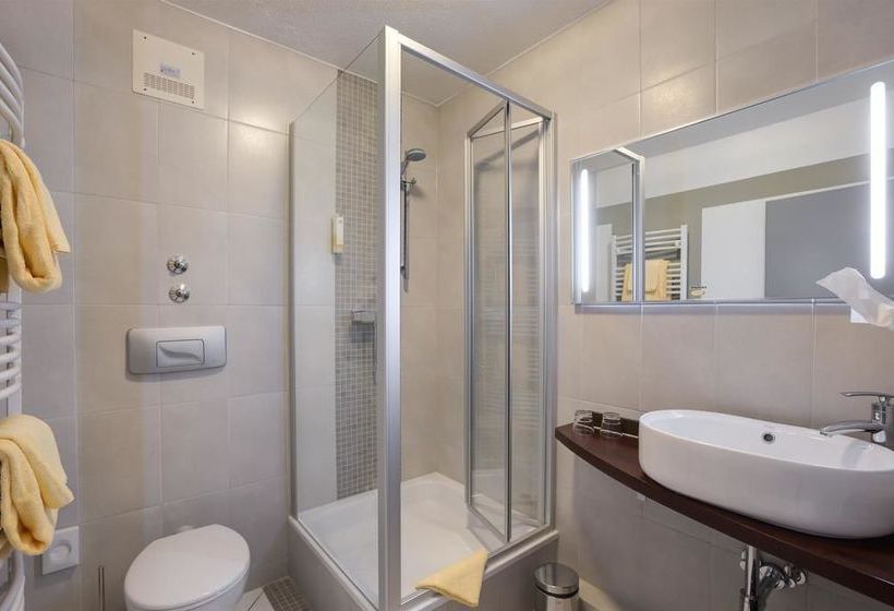 Best Western Hotel Ambassador 11