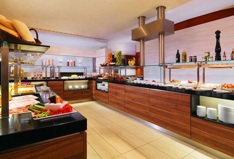 Hotel Sheraton Dusseldorf Airport 5