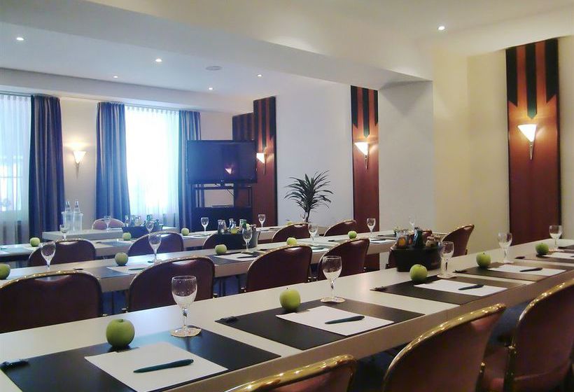 Hotel Centro Esplanade 1