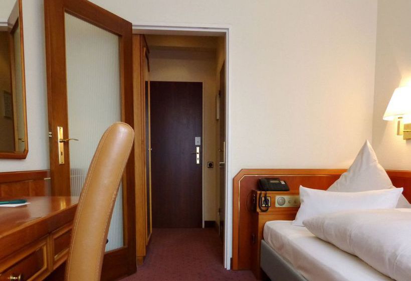 Hotel Centro Esplanade 14