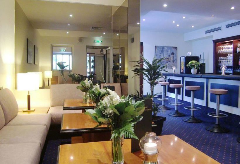 Hotel Centro Esplanade 16