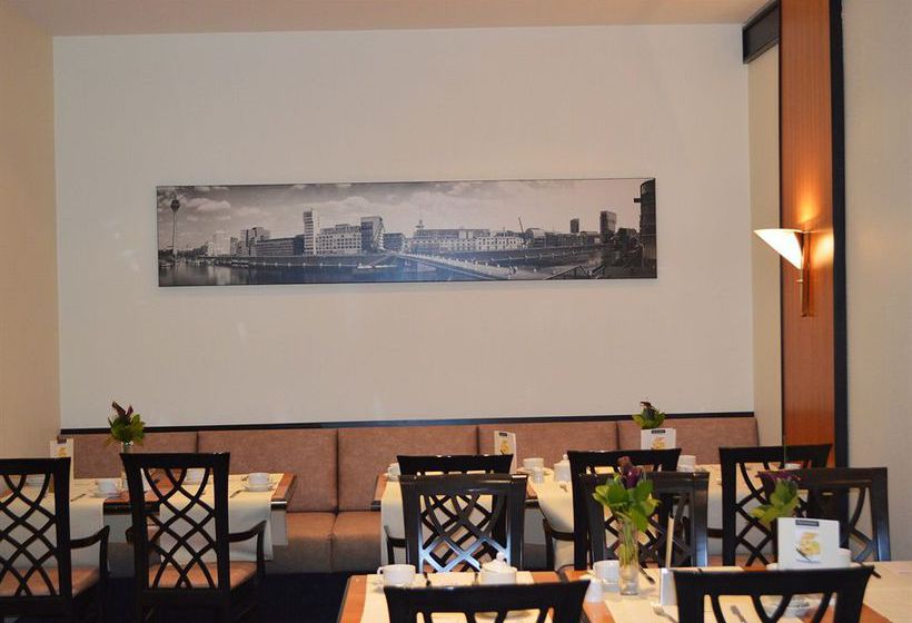 Hotel Centro Esplanade 3