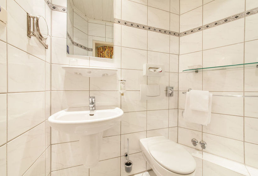 Hotel Novum Business Flora 1