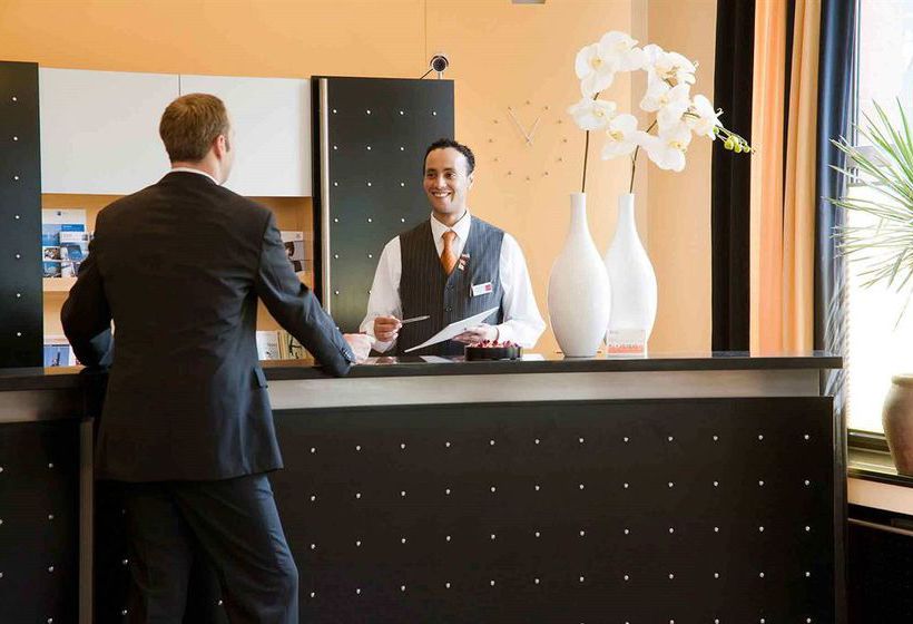 Mercure Hotel Duesseldorf City Center 8