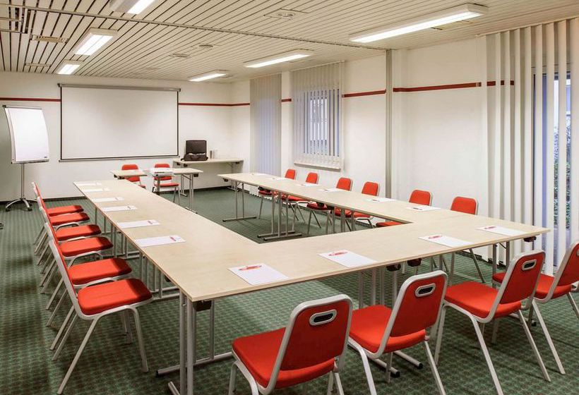 Hotel Ibis Duesseldorf Hauptbahnhof 8