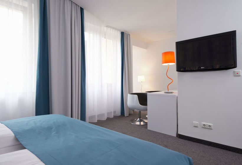 Hotel Wyndham Garden Duesseldorf City Centre Koenigsallee 11