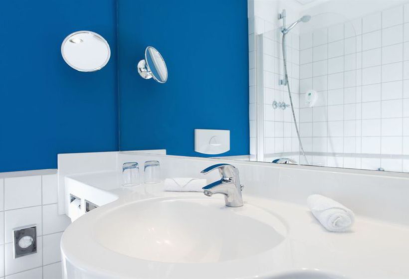 Hotel Wyndham Garden Duesseldorf City Centre Koenigsallee 2