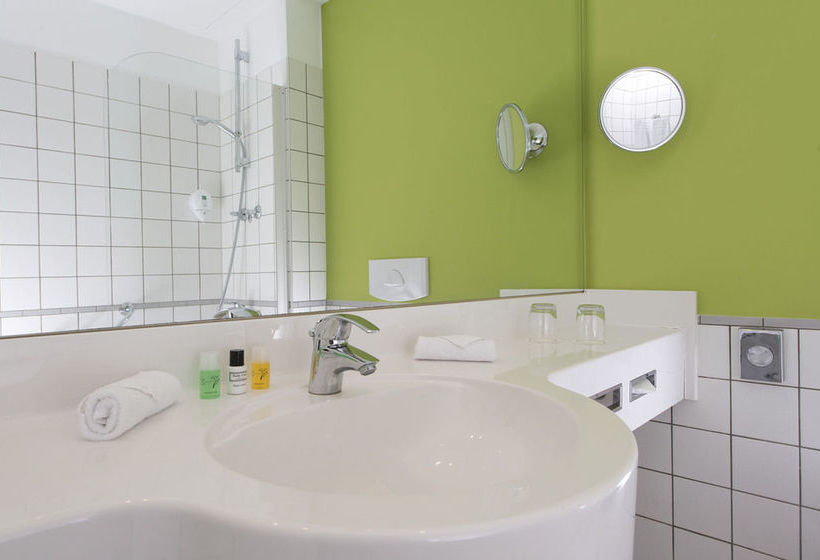 Hotel Wyndham Garden Duesseldorf City Centre Koenigsallee 4