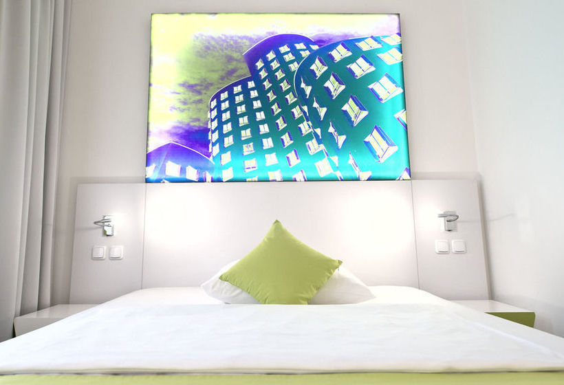 Hotel Wyndham Garden Duesseldorf City Centre Koenigsallee 6