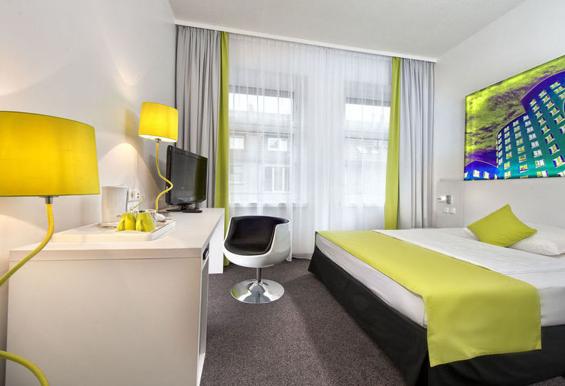 Hotel Wyndham Garden Duesseldorf City Centre Koenigsallee 9