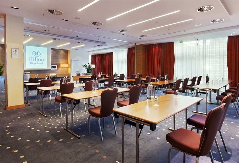 Hotel Hilton Dusseldorf 2